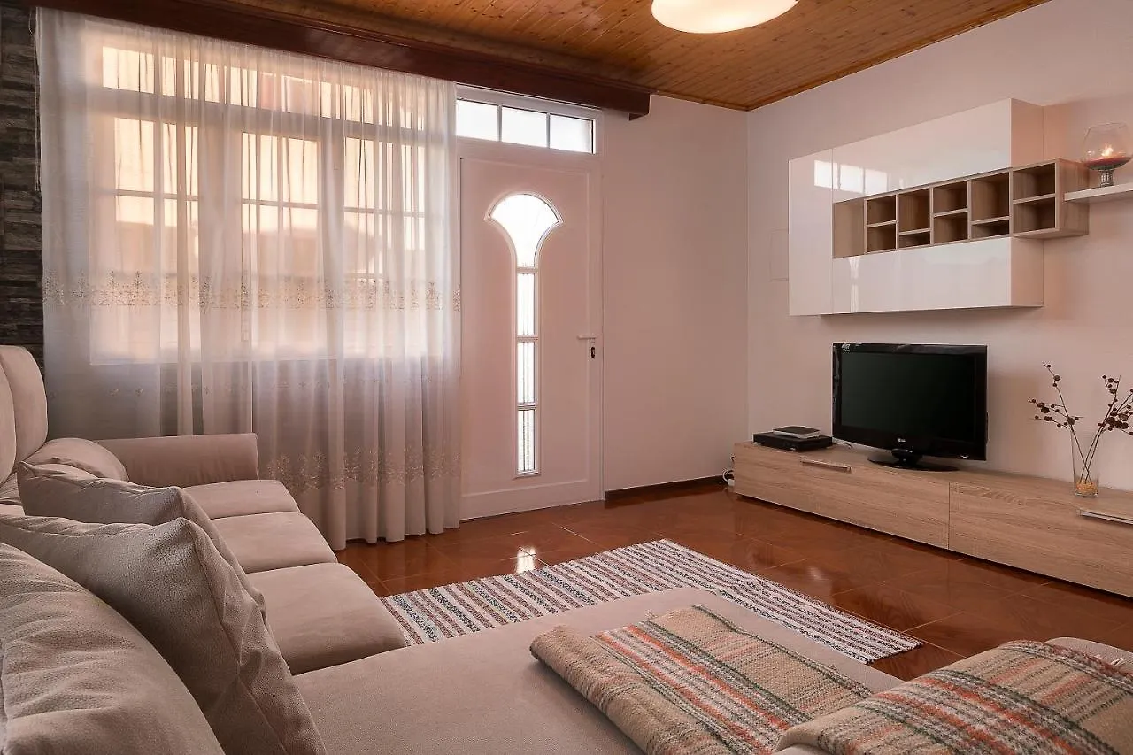 Welcome Home, With A Fantastic View, Sunrise & Sunsets Estreito Da Calheta 0*,  葡萄牙